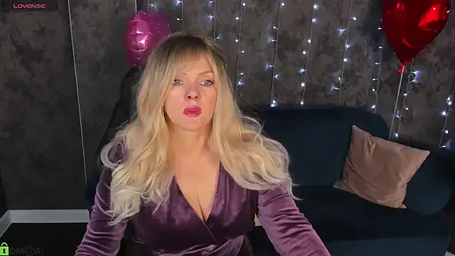 Victoria_Nelson — support me on my first day