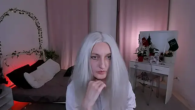 ViktoriaClark on StripChat