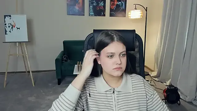 WhitleyMurra on StripChat