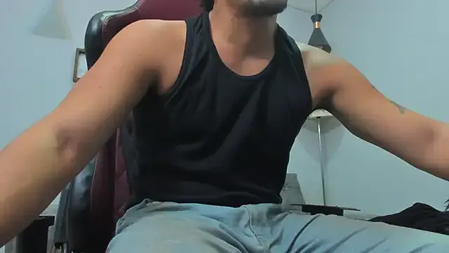 Xfire_boy69 on StripChat