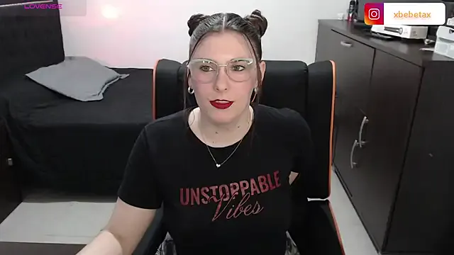 xxbbtaa on StripChat