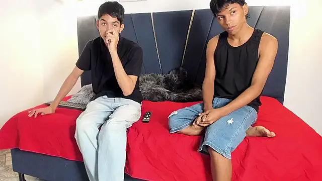 yago_77 on StripChat