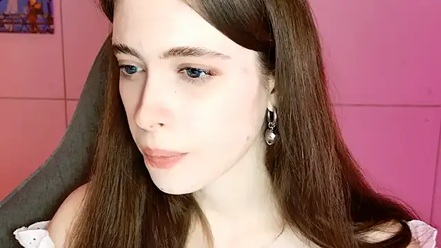 Yoka_paradoXXX on StripChat
