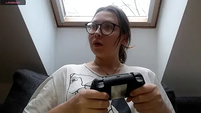 your__gena on StripChat