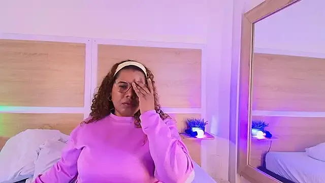 Your_big_ebony_goddness — squirt in your face