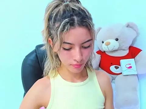 Freechat Your_Honeey on StripChat