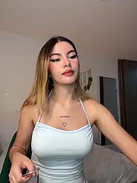 Freechat Your_Honeey on StripChat
