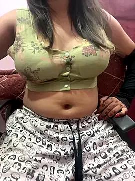 Your_jaan_lallela — Boobs show