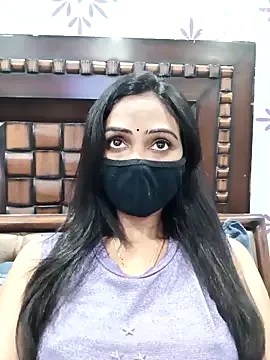 Yours-Bebo on StripChat