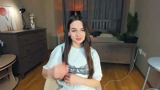 YvonneRobes on StripChat