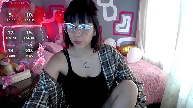 zara_erotic — spanking the ass