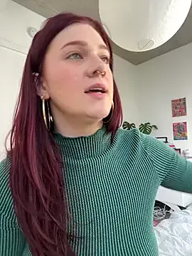 zarialove from StripChat