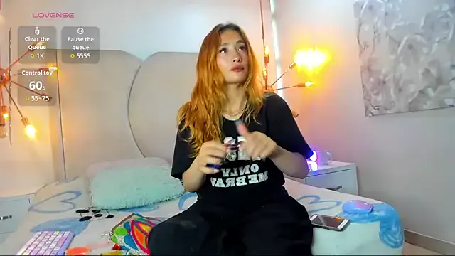 zoe_taylorr1 — play pussy