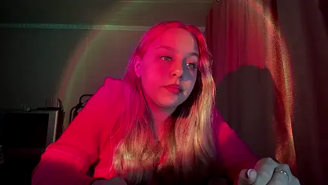 ZoraDearmon on StripChat