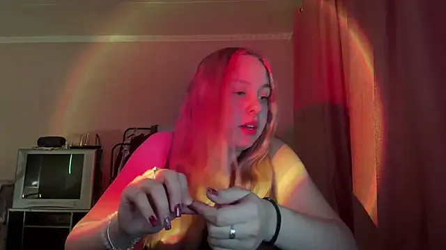 ZoraDearmon on StripChat